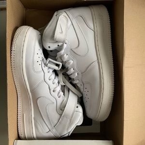 NIKE Air Force 1 Shoes AF1 Mid White 2013